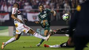 Brasileirão inicia semana em clima de decisão com jogos entre paulistas e gaúchos