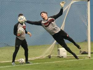 Série B: Tadeu celebra momento no Oeste e projeta jogo contra o Fortaleza