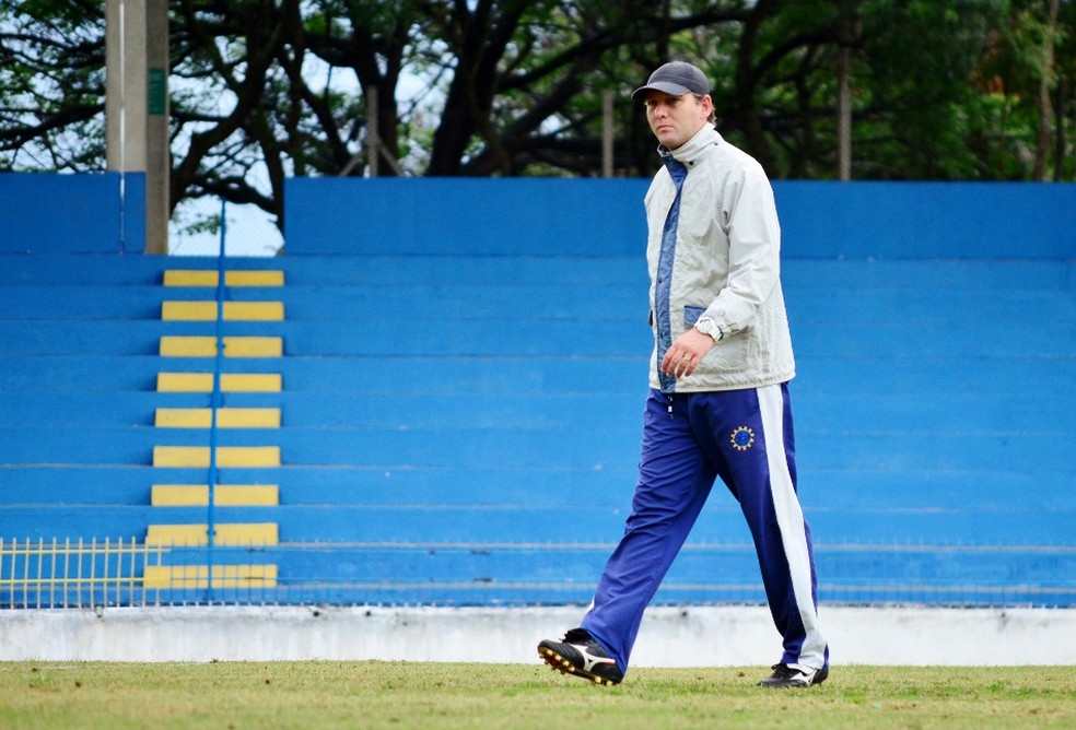 Segundona: Ricardo Costa pede tranqulidade ao São José na busca pelo acesso