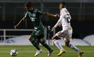 Substítuido por lesão no Choque-Rei, Marcos Rocha pode desfalcar Palmeiras por até um mês