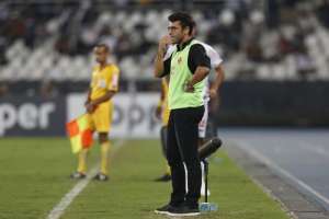 Erros e mudanças no time já preocupam Vasco para jogo contra o Cruzeiro