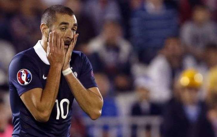 Federação mantém portas fechadas para volta de atacante do Real à Seleção Francesa