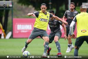 Ricardo Oliveira pede sequência de vitórias e vê G4 como meta do Atlético-MG
