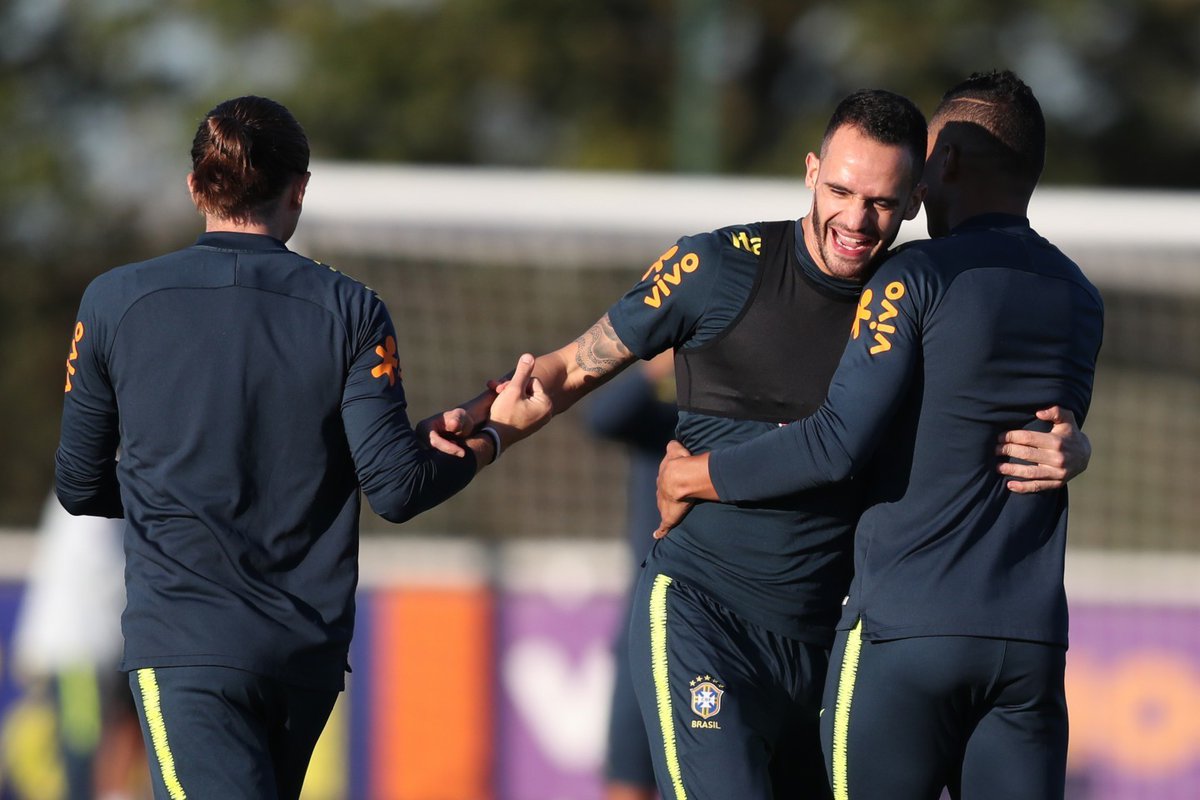 ‘Trintão’, Renato Augusto comemora por continuar no novo ciclo da seleção brasileira