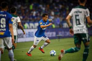Laterais do Palmeiras e Sassá podem pegar até 12 jogos de suspensão nesta quinta