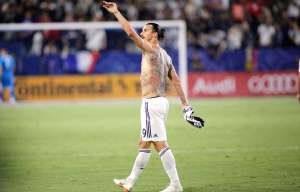 Milan sonha com atacante Ibrahimovic, mas assume: 