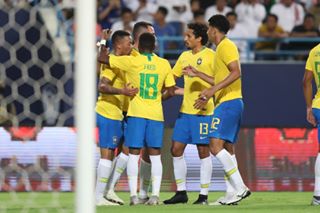 Até Tite admite ‘desempenho abaixo do esperado’ da seleção em vitória sobre a Arábia