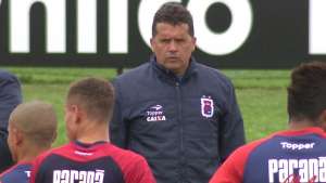 Sem vencer há 14 jogos, Paraná tenta superar desfalques para vencer Bahia