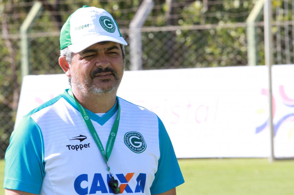 Ney Franco acertou o time do Goiás no decorrer do jogo e comanda a Seleção FI Ney Franco acertou o time do Goiás no decorrer do jogo e comanda a Seleção FI