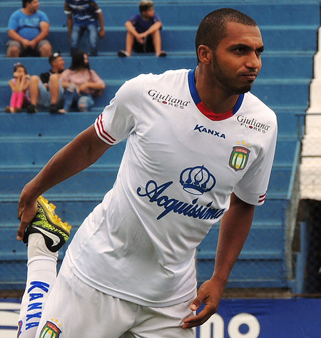 Copa Paulista: Atacante do São Caetano projeta decisão com Votuporanguense