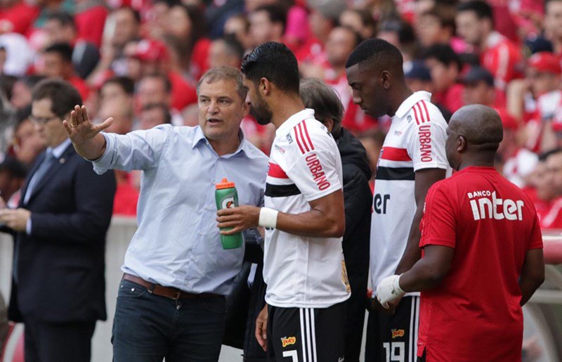 Raí banca Aguirre no São Paulo e despista sobre objetivo no Brasileirão