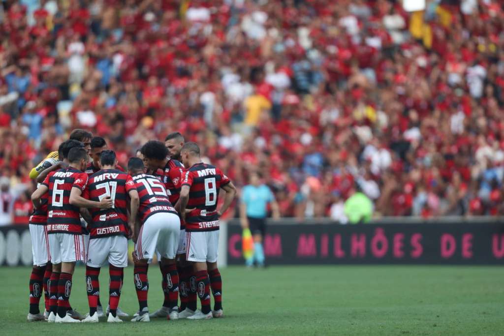 Treino do Fla tem volta de Diego Alves e Diego, que trabalha entre os reservas