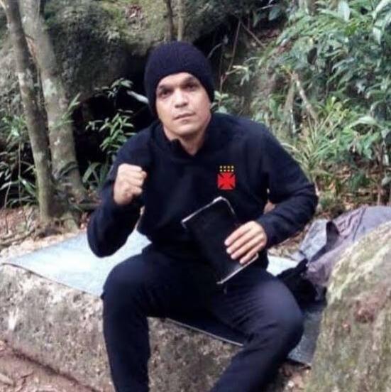 Time do Brasileirão não perde desde que candidato à presidência terminou retiro espiritual