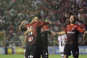 Série B: Diego Miranda cita 'apagão' do Brasil-RS em derrota para o Atlético-GO