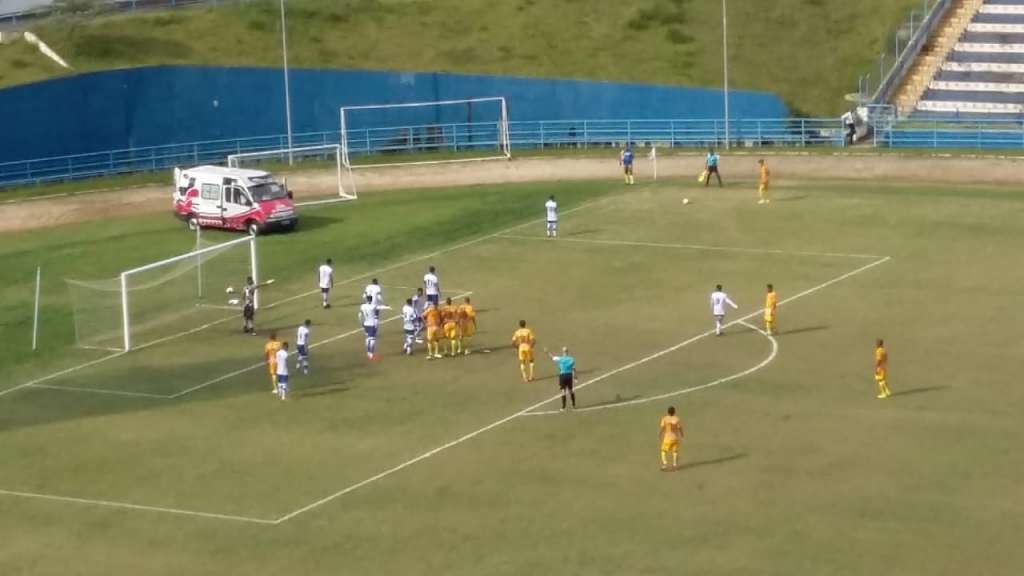 Mirassol vence de virada, se classifica e complica Santo André (Foto: Airton Marques)