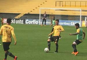 Série B: De volta, Eduardo celebra boa sequência do Criciúma