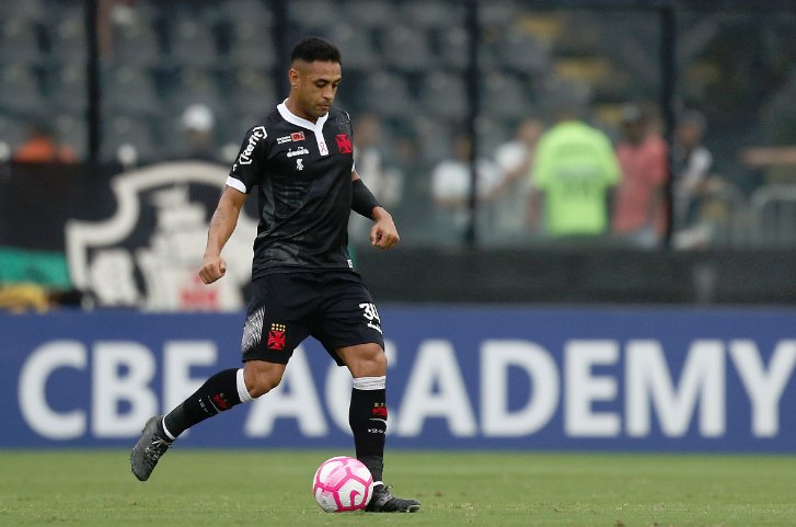 Werley pede que Vasco se imponha fora de casa e projeta vitória contra o Sport