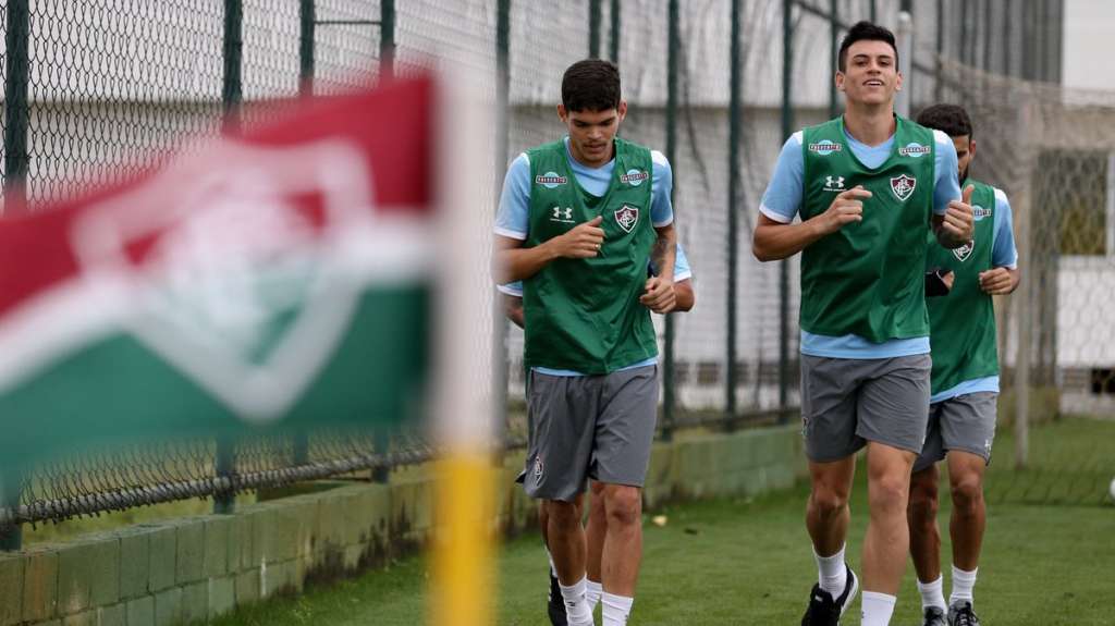 Fluminense faz treino técnico no Rio em dia de conversa com Marcelo