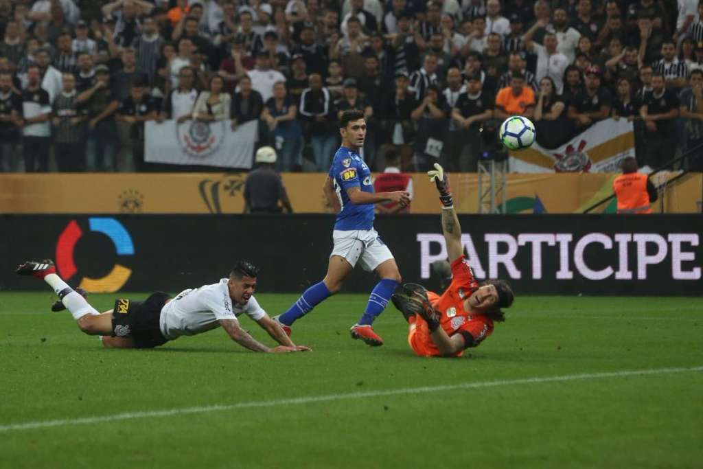 Arrascaeta foi um dos destaques do Cruzeiro - Staff Images