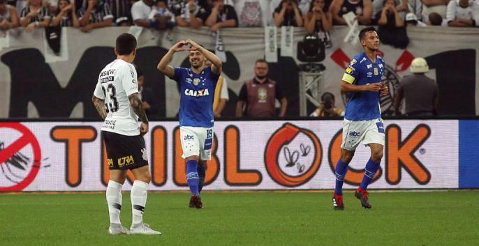 Cruzeiro é campeão pela sexta vez com amplos méritos