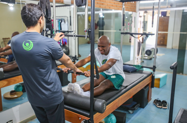 Para se reapresentar bem ao Linense, no dia 19 de novembro, o atleta e seu empresário procuraram a clínica Physio Athletic (Foto: Divulgação)