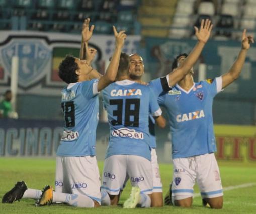 Paysandu briga contra o rebaixamento