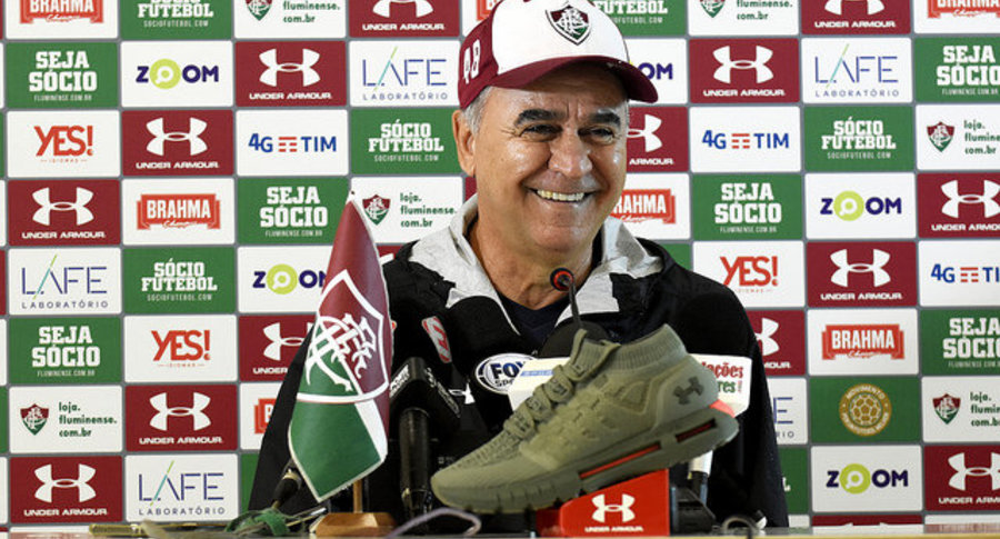 Sem mistério, Marcelo Oliveira confirma a volta do meia Sornoza no Fluminense