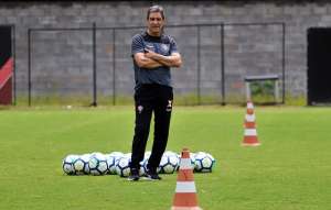 Vitória quer acertar finalizações para se afastar da zona do rebaixamento