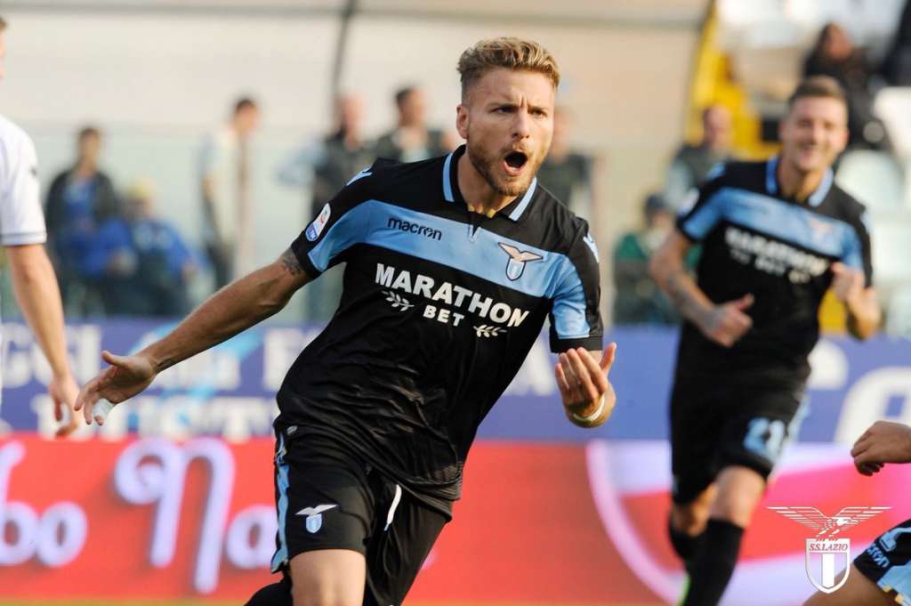 Immobile decide fora de casa e Lazio vence o Parma por 2 a 0