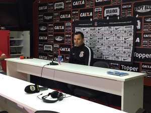 Para Jair Ventura, Corinthians merecia 'sorte melhor' no empate contra o Vitória