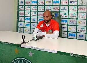 Série B: 'Não vamos desistir', diz Romário sobre chance de acesso do Guarani