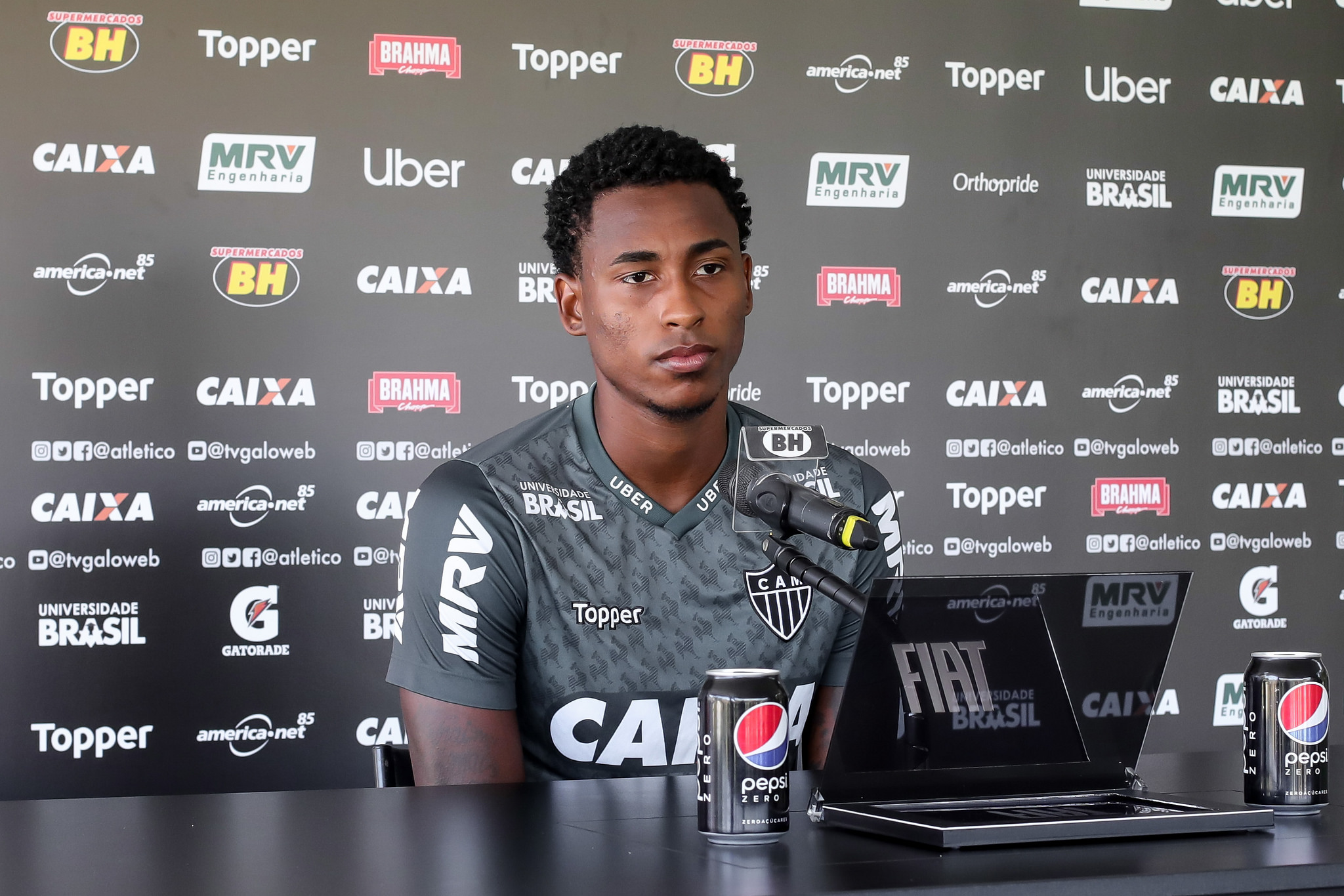Atacante quer vitória do Atlético-MG sobre o Ceará e alerta sobre dificuldades