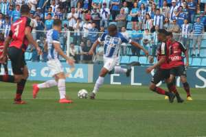 Série B: Na briga pelo G4, Goiás e Avaí jogam para desempatar retrospecto