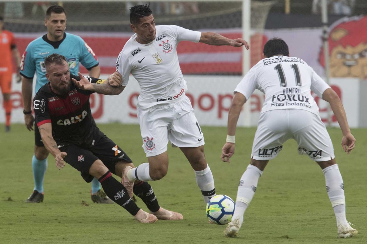 Sem Aderllan, Vitória está pronto para a ‘final’ contra o São Paulo