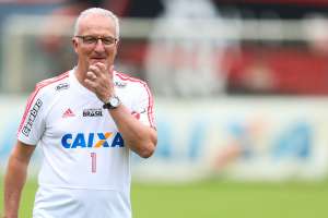 Dorival despista sobre presença de Diego Alves para encarar o Palmeiras