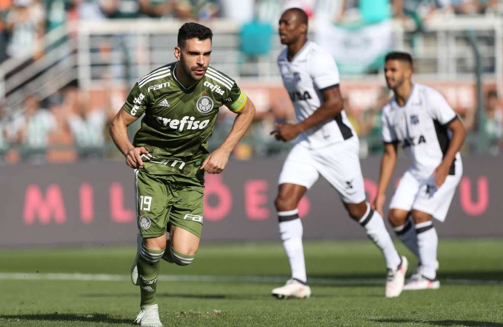 Desfalques serão quebra-cabeça para Felipão escalar Palmeiras no Maracanã