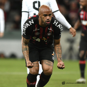 Novamente na Baixada, Atlético-PR vive a sua 'lua-de-mel' na temporada