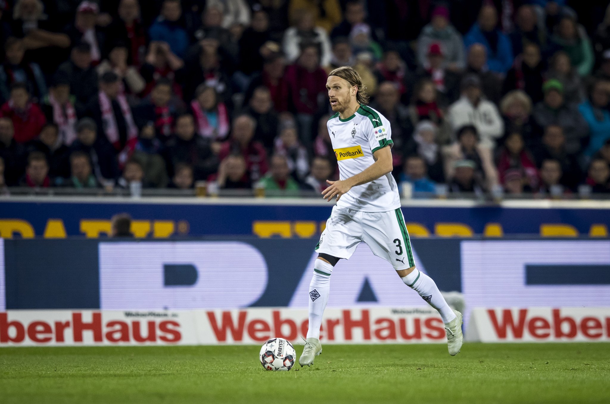 ALEMÃO: Mönchengladbach cai para o Freiburg e perde chance de encostar no Dortmund