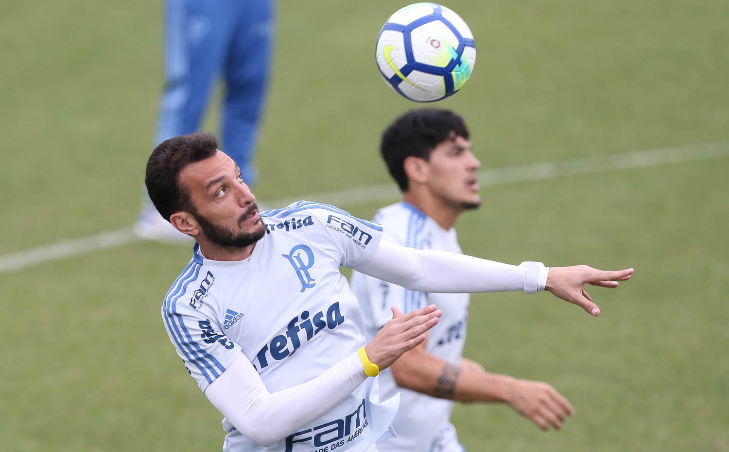 Desfalcado, Palmeiras faz ‘decisão’ contra o Flamengo no Maracanã