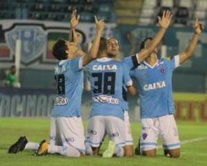 Série B: Paysandu leva ampla desvantagem em duelos contra o Coritiba