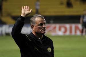 Série B: Número excessivo de cartões preocupa técnico do Criciúma na reta final