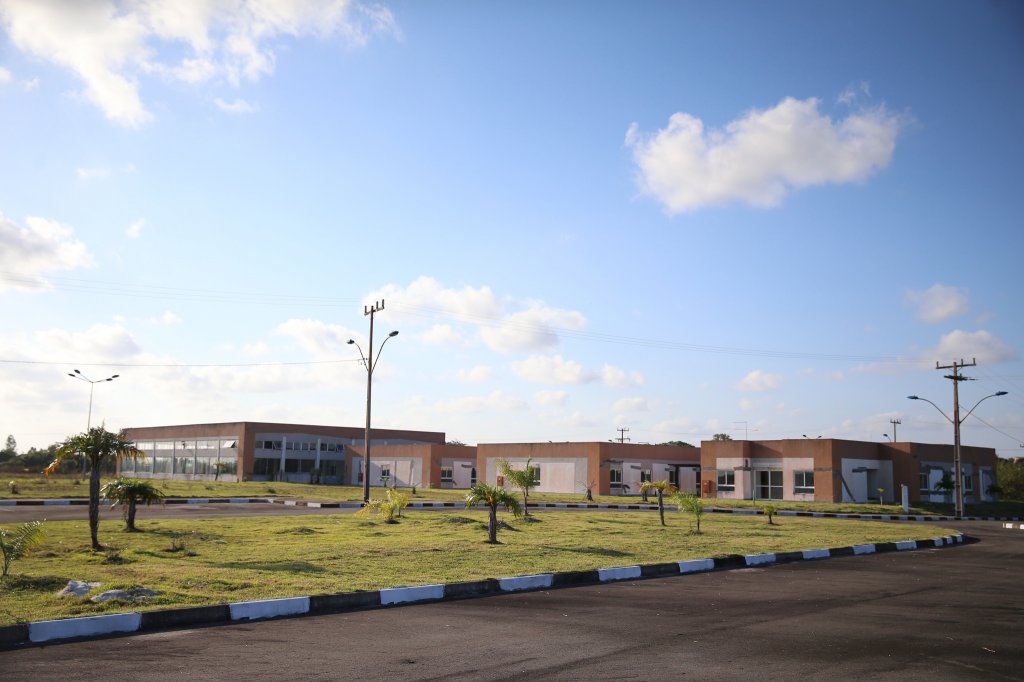 Com Cidade Tricolor em obras, Bahia projeta saída do Fazendão