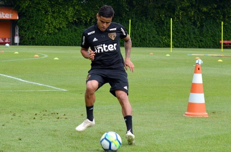 A ideia da comissão técnica é preparar o Everton para o clássico contra o Corinthians, na rodada seguinte (Foto: Divulgação/São Paulo FC)