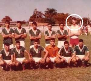Bolsonaro já foi técnico de futebol e tem nome em homenagem a jogador do Palmeiras