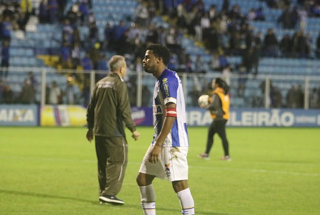 Série B: Avaí foca no acesso, mas não descarta brigar pelo título