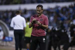 Série B: Rogério Zimmermann comemora tempo livre antes de confronto direto