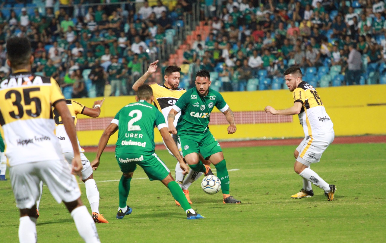 Criciúma x Goiás – Quem vai ficar mais próximo do objetivo?