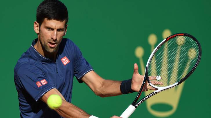 Tênis: Dzumhur abandona e Djokovic avança para encarar Cilic nas quartas de Paris