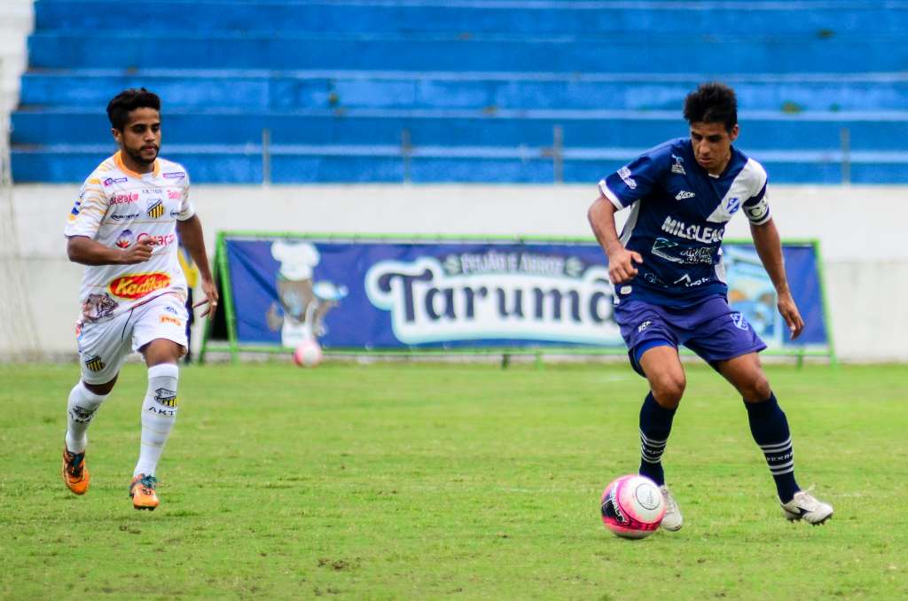 Taubaté renova contrato do capitão Moradei para 2019 (Foto: Bruno Castilho / EC Taubaté) 