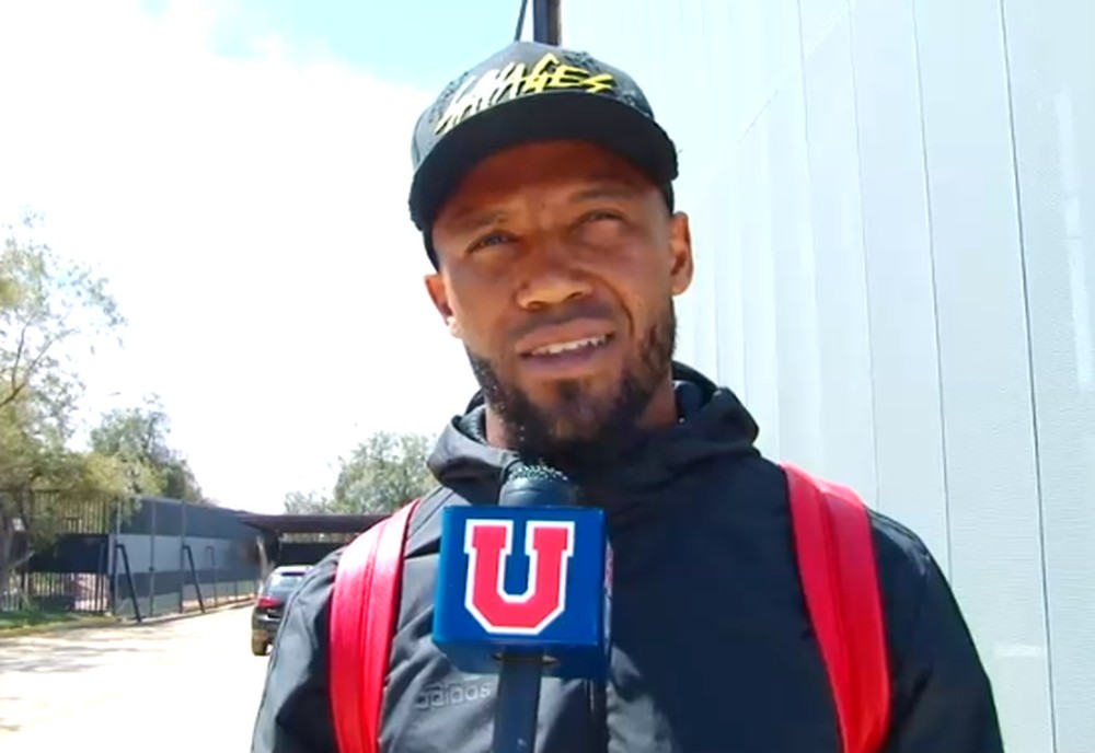 Zagueiro ex-Flamengo passa por susto em voo e relata: ‘Nasci de novo’